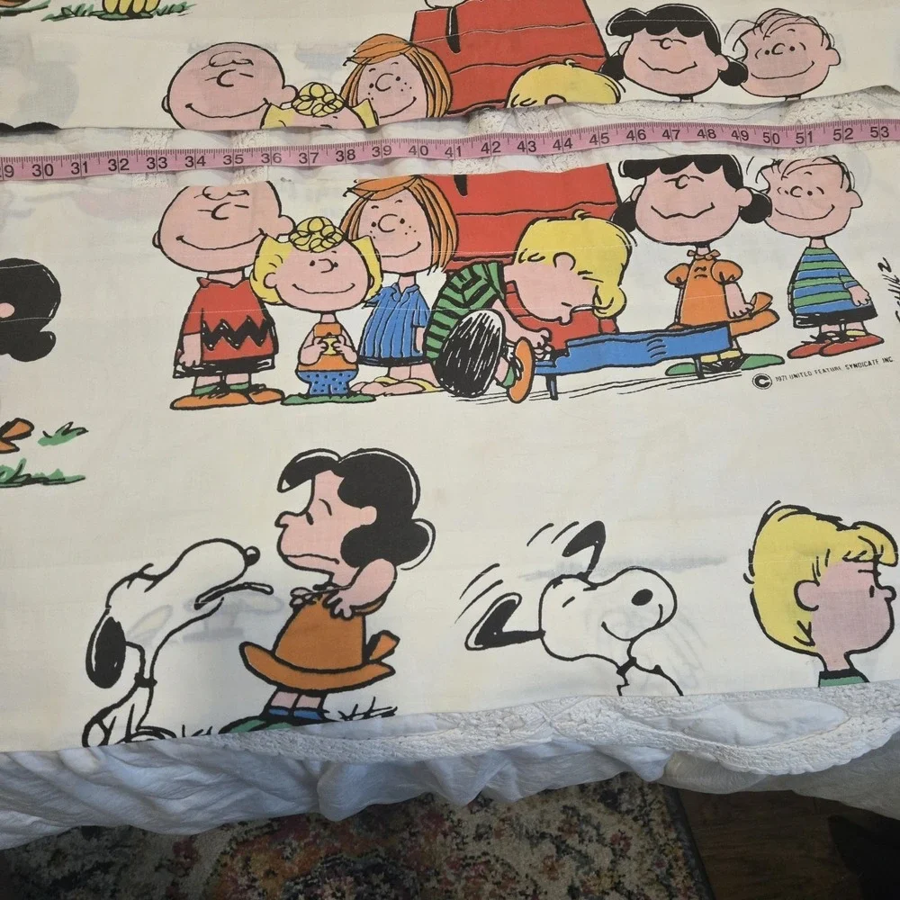 1971 Snoopy & The Gang Window Valances 60x14 Set Of 2